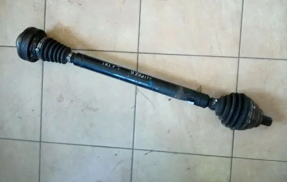 Audi A3 S3 8P Front driveshaft 1K0407272NJ