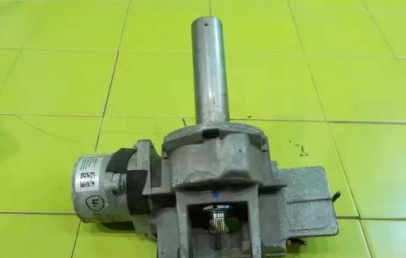 Opel Corsa E Steering wheel axle set 522976190 17AB42