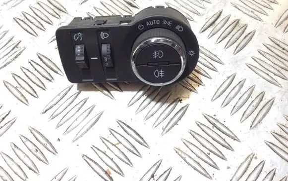 Opel Mokka Light switch 95297440
