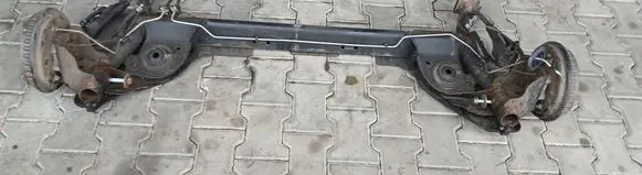 Dacia Sandero III Rear beam 555013360R
