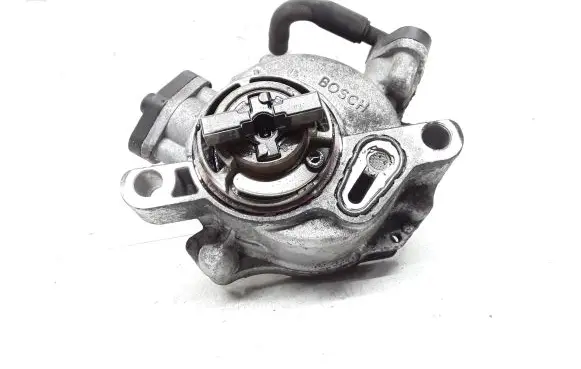 Volvo S60 Vacuum pump 9684786780