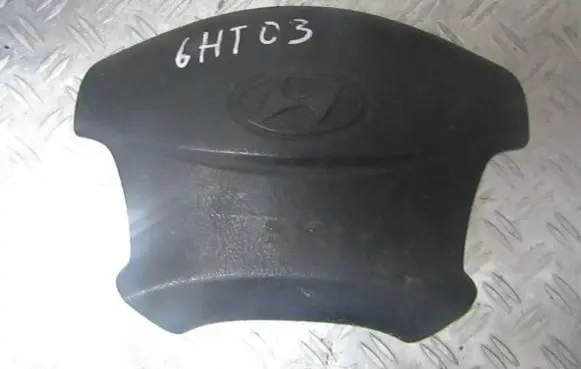 Hyundai Trajet Steering wheel airbag
