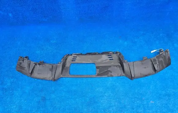 BMW iX Rear bumper lower part trim 8737824