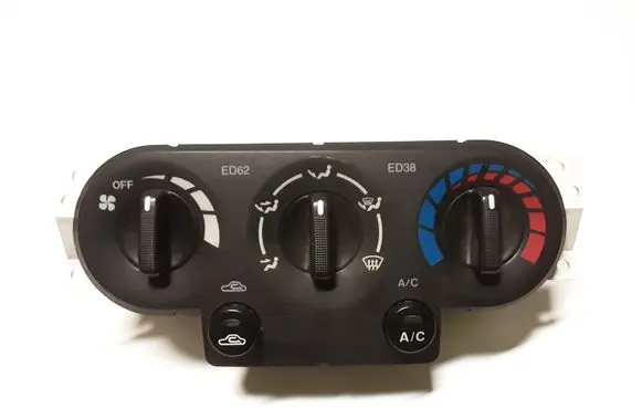 Mazda Tribute Climate control unit ED38