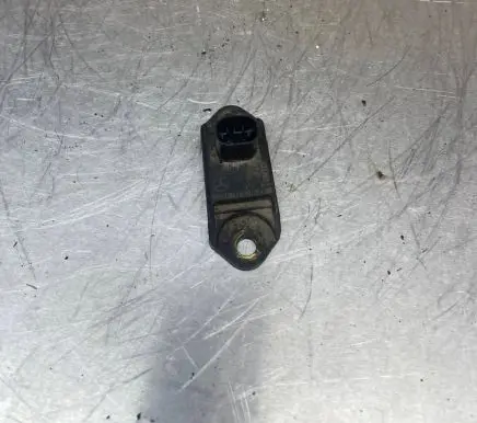 Mercedes-Benz C W204 Airbag deployment crash/impact sensor 0025426918