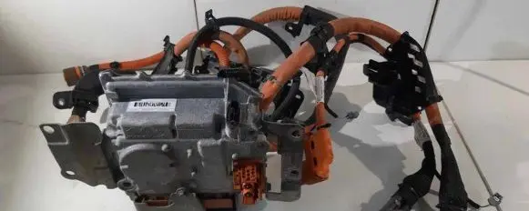 Renault Zoe Voltage converter inverter 293A07017R 76L9I03 T7007090