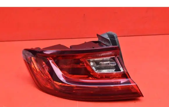 Rear/tail lights