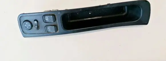 Alfa Romeo 156 Wing mirror switch A223