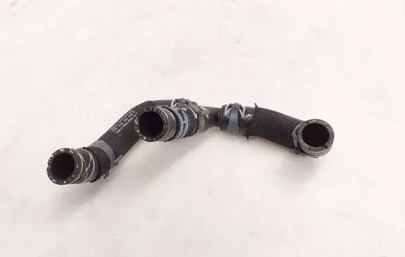 Audi e-tron Electric car engine cooling hoses/pipes 4KE145920E 4G0121140