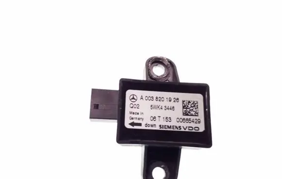 Mercedes-Benz R W251 Airbag deployment crash/impact sensor A0038201926