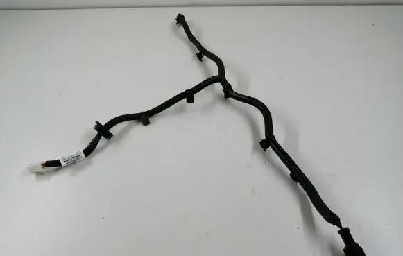 Nissan Qashqai Handbrake wiring loom/harness 241514EA0B