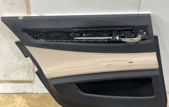 BMW 7 F01 F02 F03 F04 Rear door card panel trim 0014062021