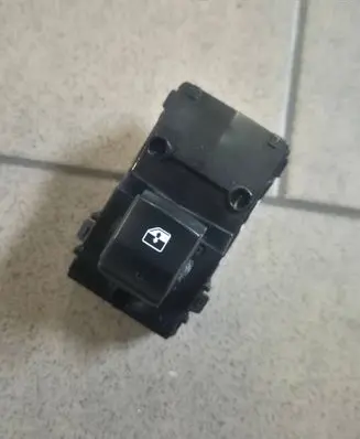KIA Ceed Electric window control switch 93575J7000