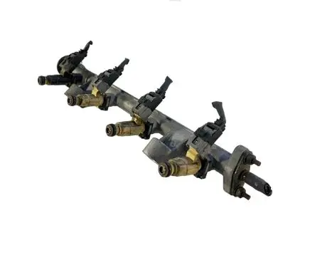 Hyundai Tucson JM Fuel main line pipe