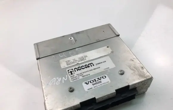 Volvo S70 V70 V70 XC Engine control unit/module ECU 9445332