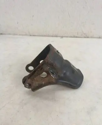 Toyota Corolla E110 Gearbox mounting bracket 