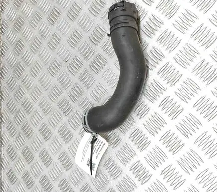 Land Rover Range Rover Sport L494 Engine coolant pipe/hose CPLA8260BE