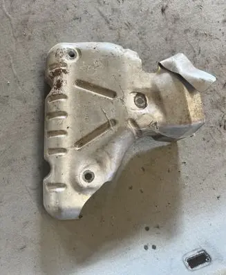 Dacia Logan I Exhaust heat shield 