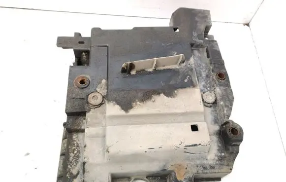 Battery tray
