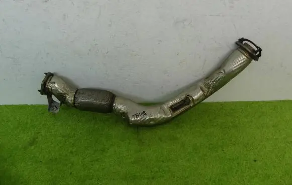 Audi A6 C7 Muffler pipe connector clamp 4G0253350B