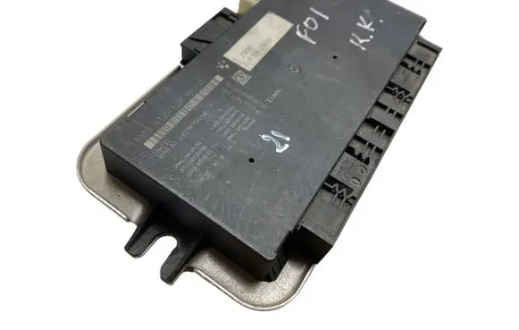 BMW 7 F01 F02 F03 F04 Light module LCM 9205918 61359205918