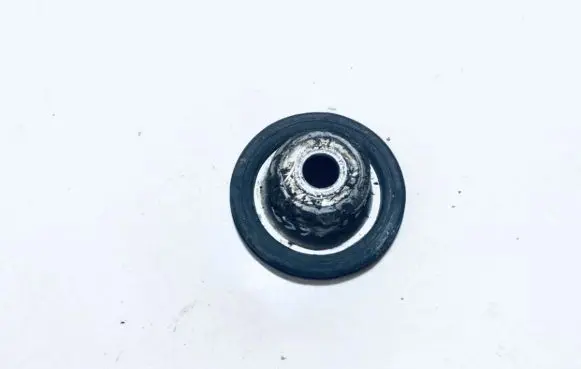 Volkswagen Golf IV Coil spring mount 1j0412319c