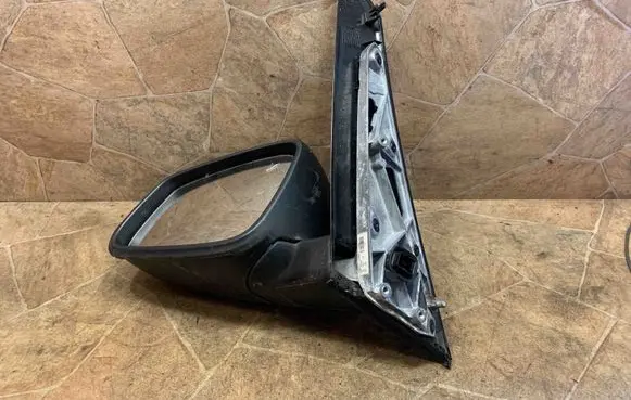 BMW 2 F46 Front door electric wing mirror