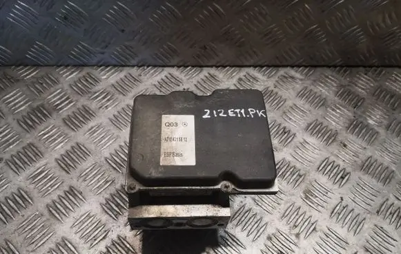 Mercedes-Benz E W212 ABS Pump 2124315512 A2124315512