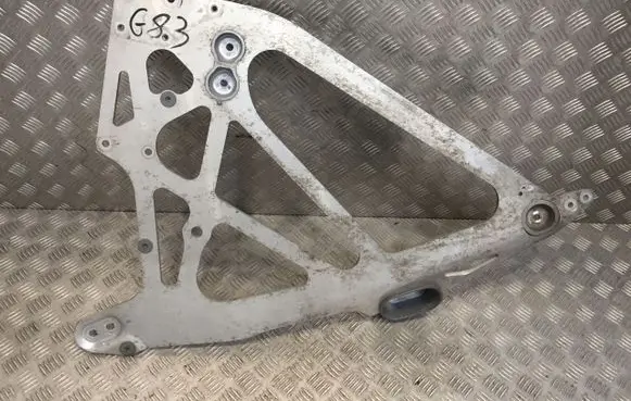 BMW M4 G82 G83 Engine splash shield/under tray 
