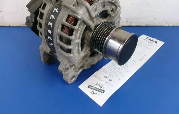Volkswagen Cross Polo Generator/alternator 04C903023L