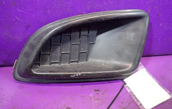 Lancia Ypsilon Front bumper lower grill 735431086