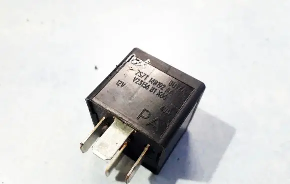 Ford Focus Other relay 051162A