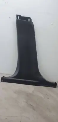 Jaguar XE (B) pillar trim (bottom) GX7331057AE 26042019 0944500305