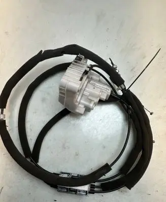 Fiat Doblo Sliding door lock 519348560