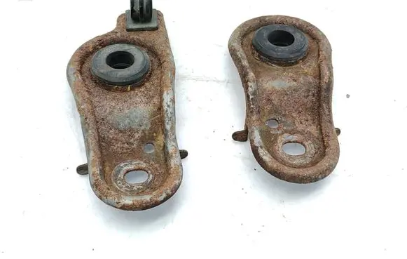 Honda Legend III KA9 Radiator mount bracket