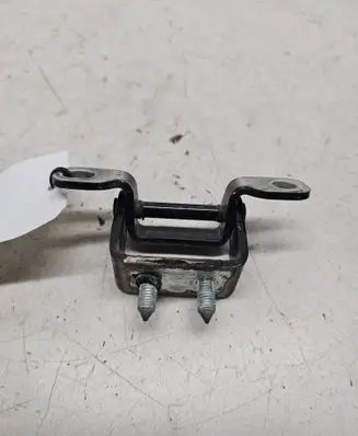 Tailgate/trunk/boot hinge