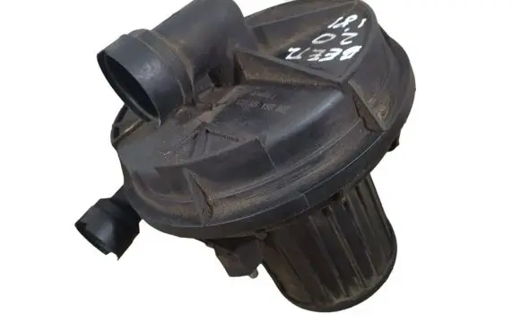 Volkswagen New Beetle Secondary air pump 06A131333C 06A959253B