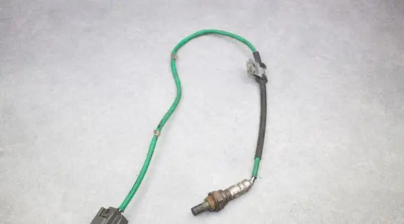 Mazda 3 I Lambda probe sensor LFB618861
