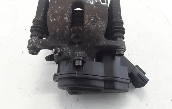 Rear brake caliper