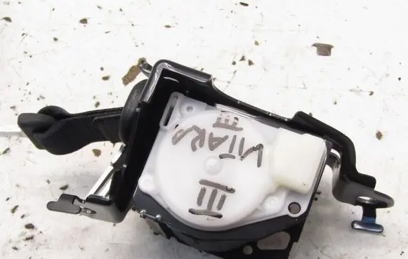 Suzuki Vitara (LY) Middle seatbelt (rear) 502K6E1HI