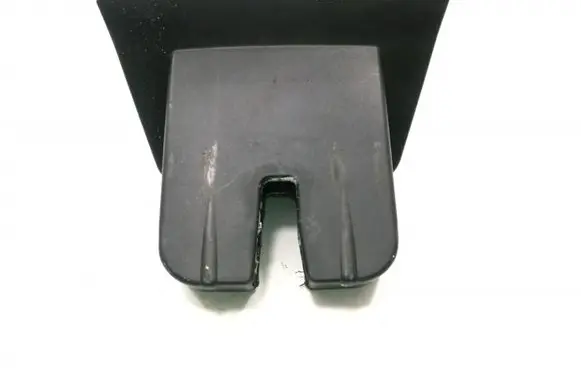Audi A4 S4 B8 8K Tailgate/boot lid lock trim 8K9827520