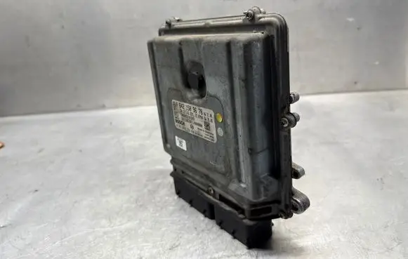 Mercedes-Benz ML W164 Engine control unit/module A6421509678 1039S21388 0281013753