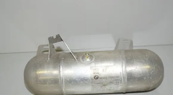 BMW 7 G11 G12 Vacuum air tank 6861937 37206861937