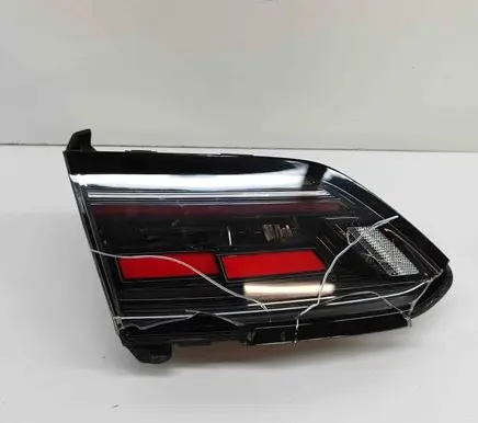 Volkswagen Arteon Shooting Brake Tailgate rear/tail lights 3G8945307AG