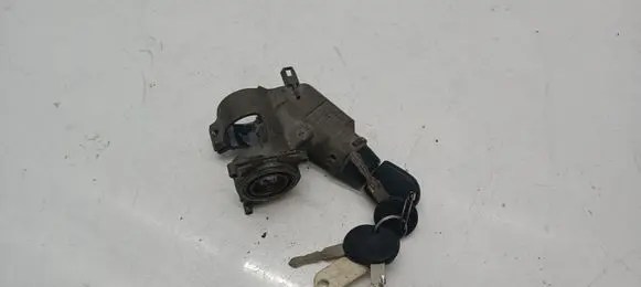 Volkswagen PASSAT B3 Ignition lock 290596