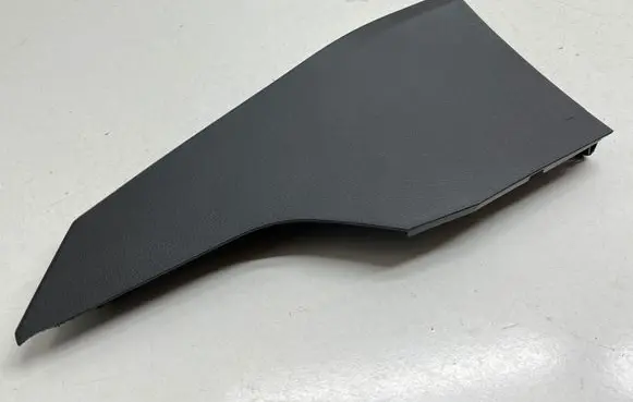 Nissan Qashqai J12 Centre console side trim front 689S16UN0A 689306NN0A