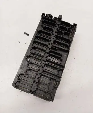 Volkswagen Transporter - Caravelle T4 Fuse box set 357937039
