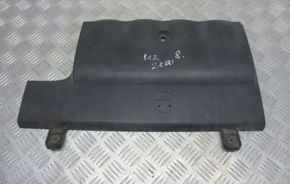 Nissan Primera Engine cover (trim)