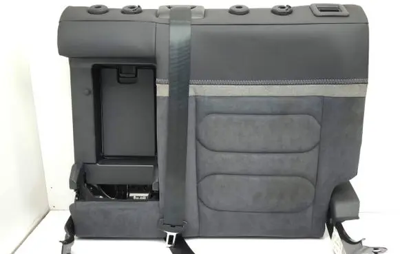Citroen C4 III e-C4 Rear seat 