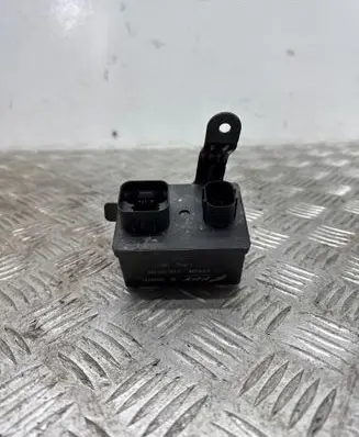 Alfa Romeo Stelvio Glow plug pre-heat relay 55250747 20170920 0281003065